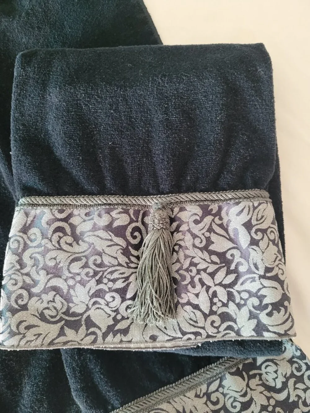 Beautiful Unique Beautiful Decorative Towel Set